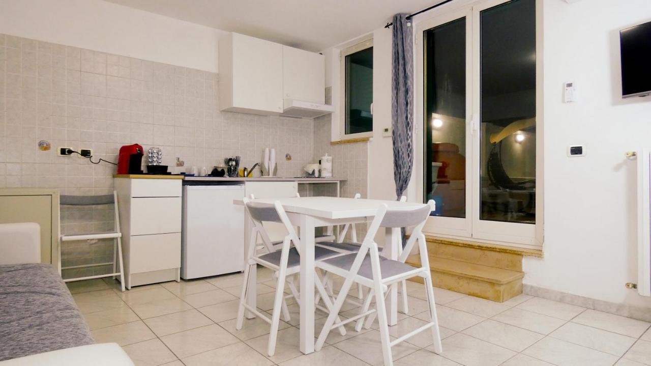 Bed and Breakfast Relux Бари Экстерьер фото