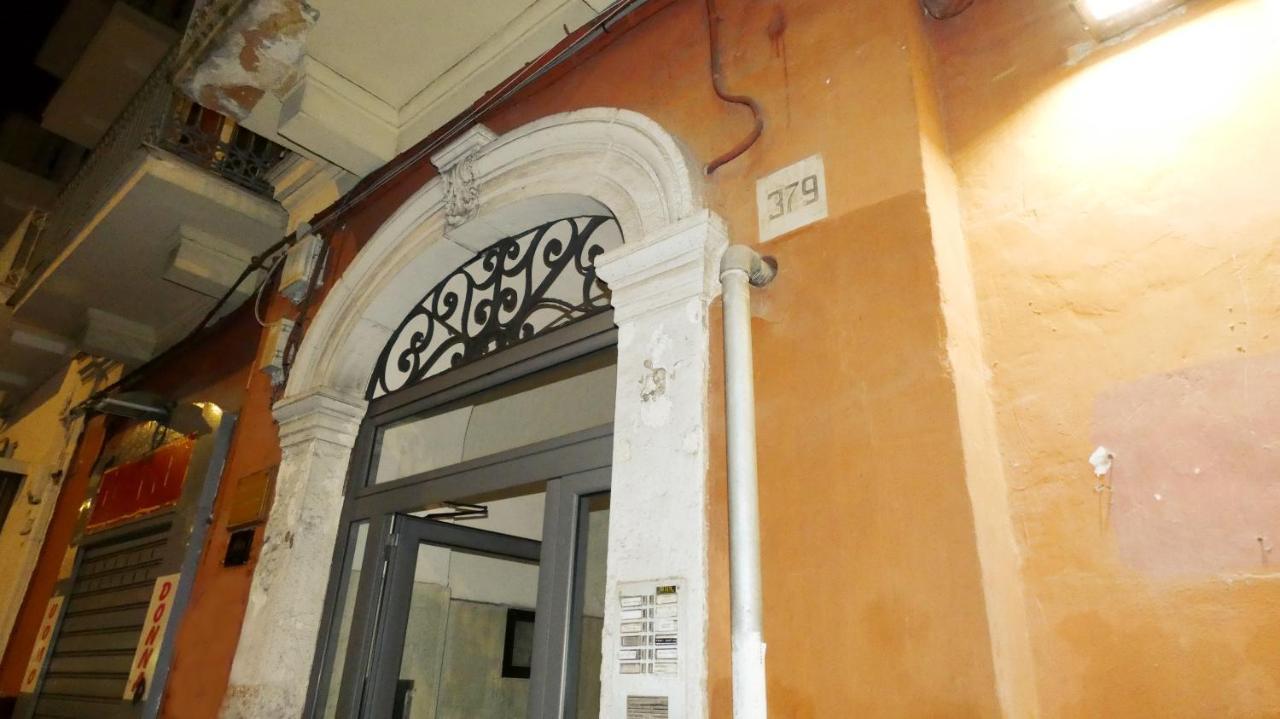 Bed and Breakfast Relux Бари Экстерьер фото